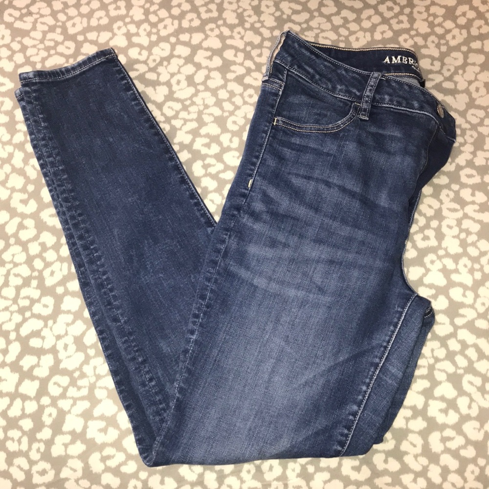 American Eagle Super High Rise Jegging